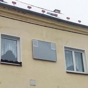 provedení solárního panelu pro rodinný dům se dvěma bytovými jednotkami